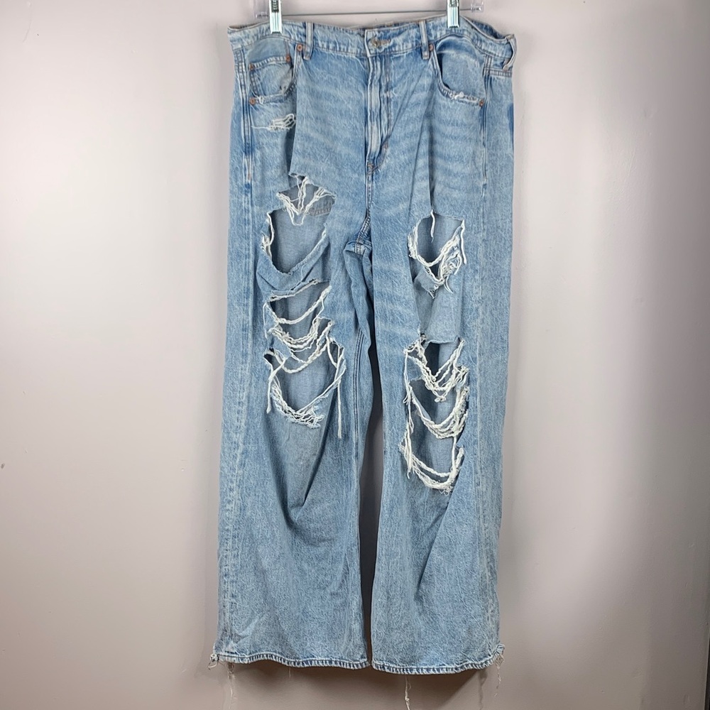 Distressed American Eagle Outfitters Light Blue Ripped Boyfriend Jeans size 38W